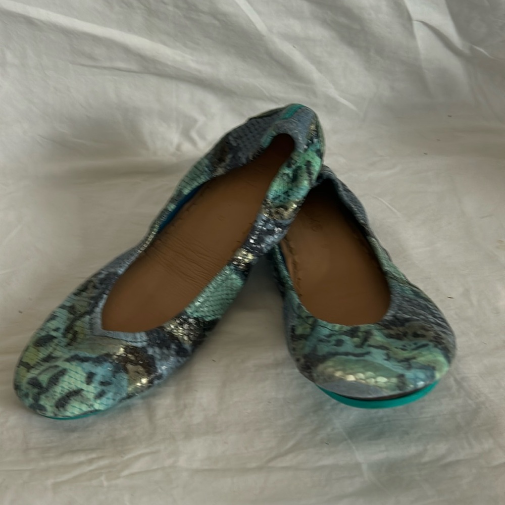 Tieks by Gavrieli Azure Snakes size 9